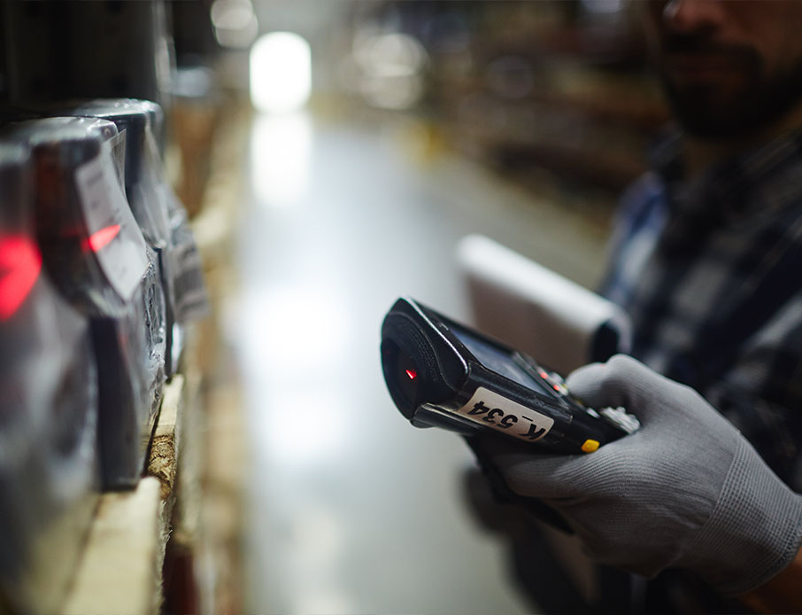 scanner device managing inventory